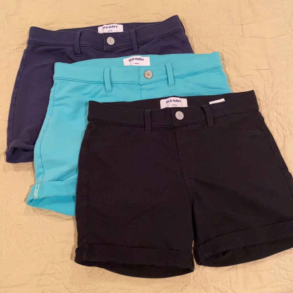 Set of 3 knit Old Navy shorts